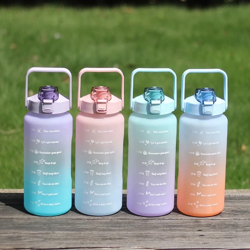 2000 ml Slogan Graphic Water Bottle